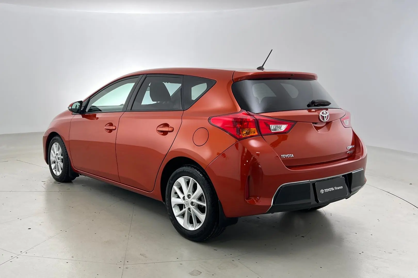 2014 Toyota Corolla Gallery Image 7