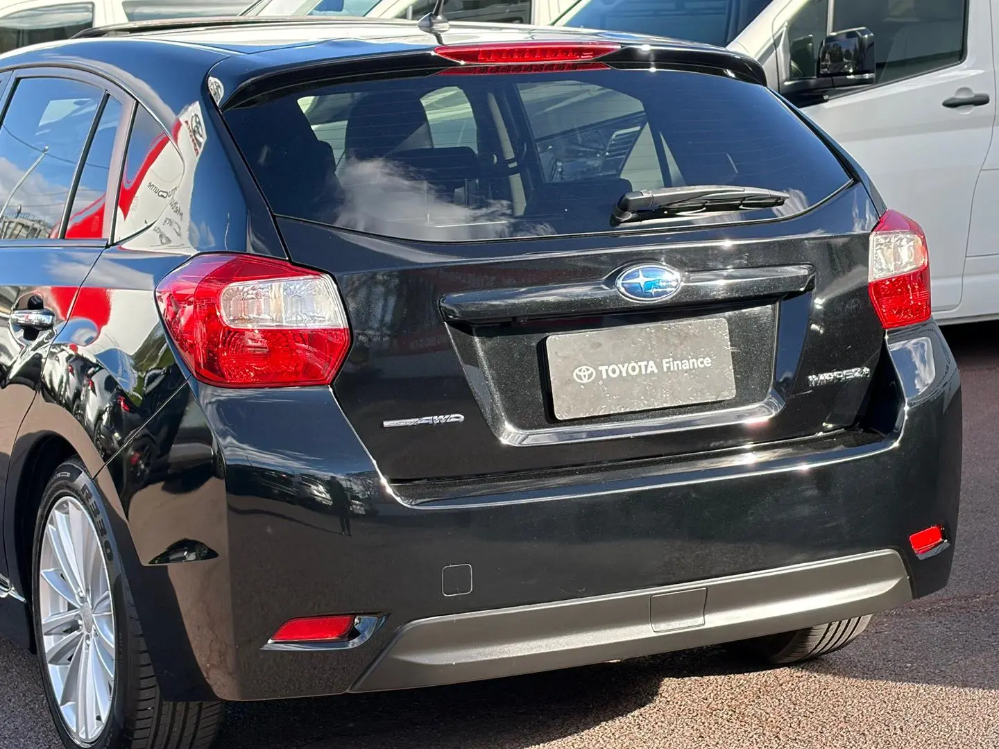 2015 Subaru Impreza Gallery Image 8