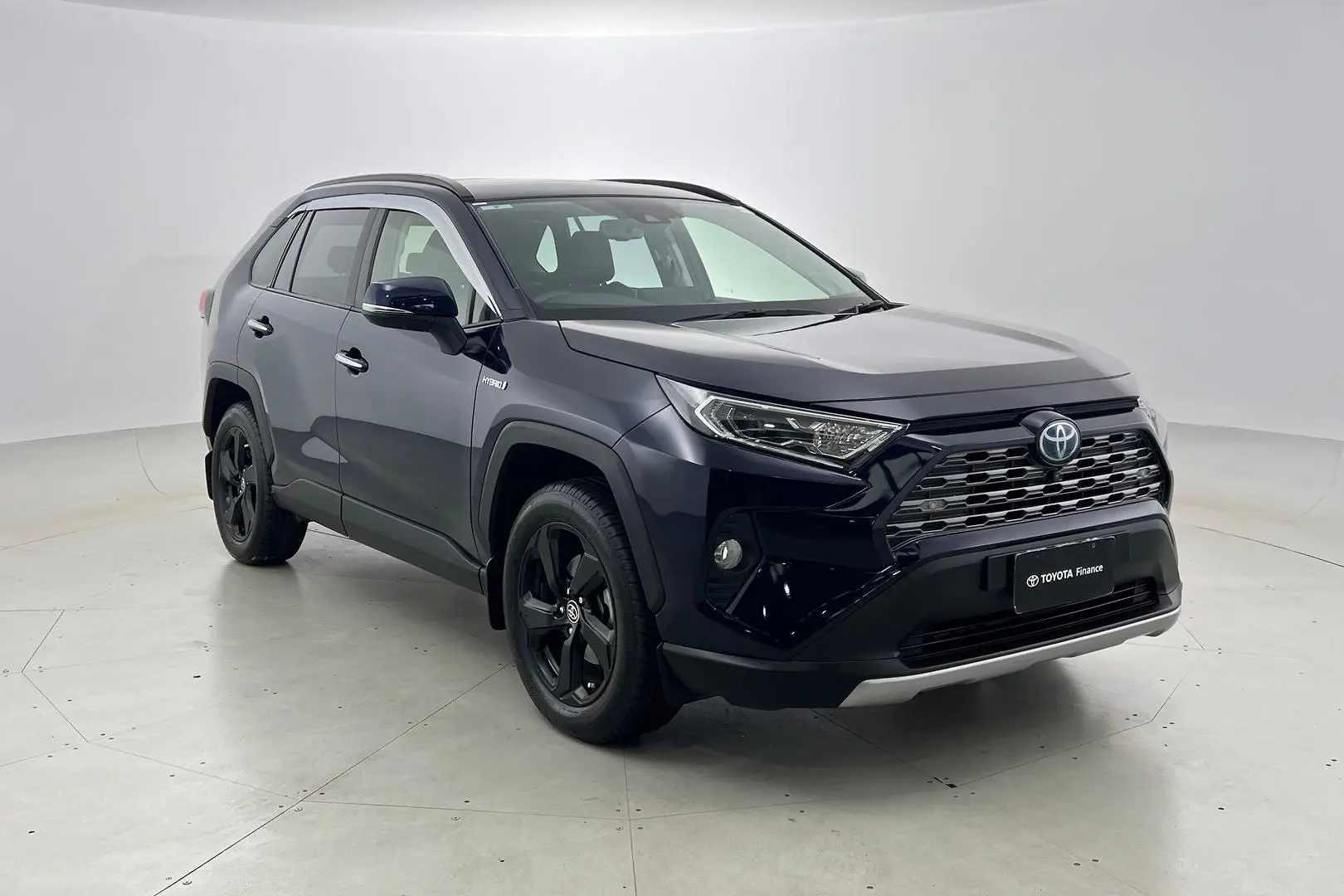 2019 Toyota Rav4 Gallery Image 1