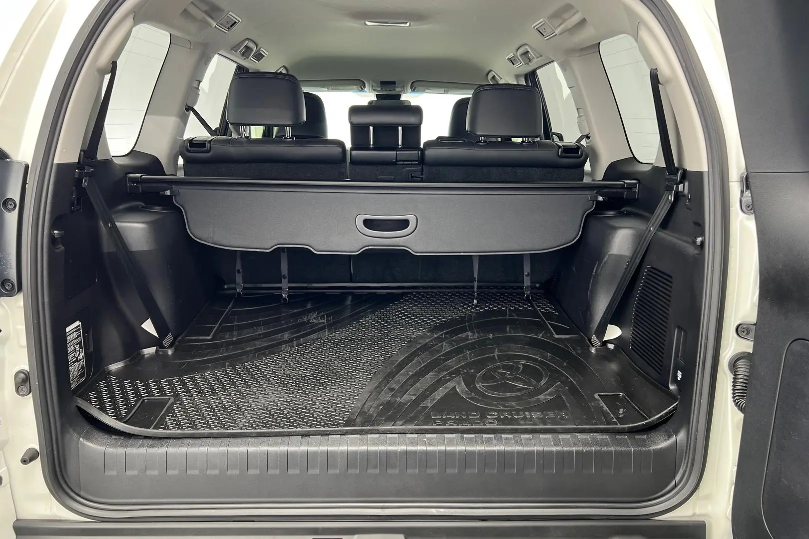 2019 Toyota Landcruiser Prado Gallery Image 21