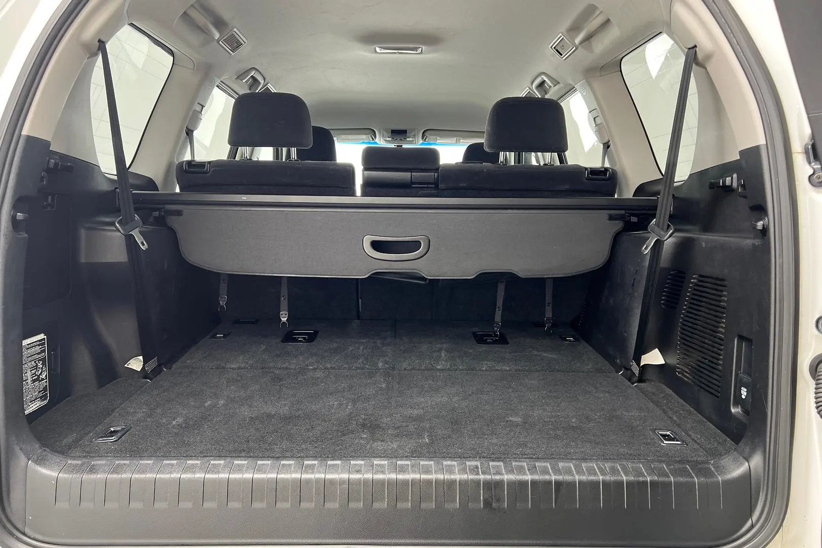 2015 Toyota Landcruiser Prado Gallery Image 9