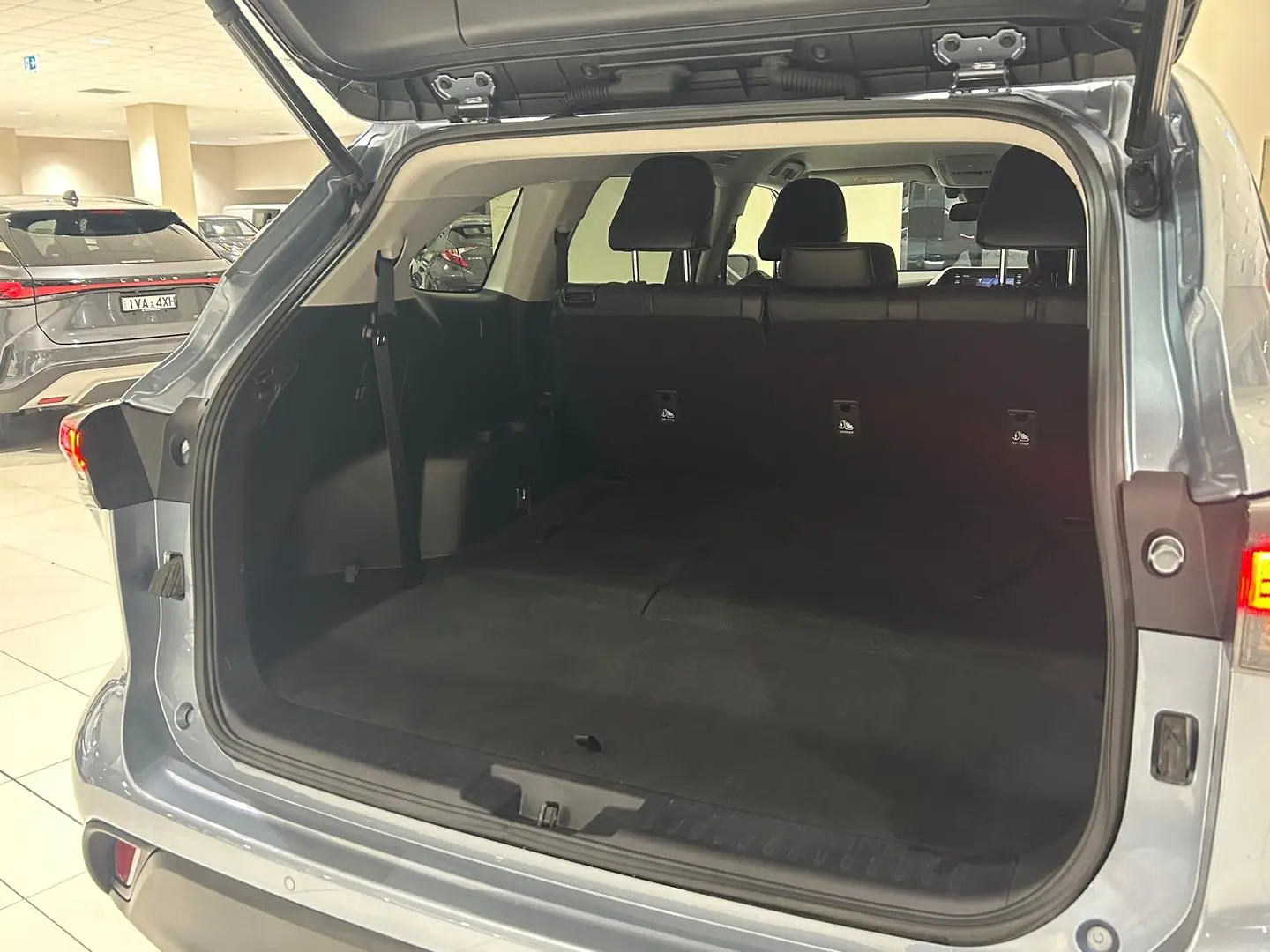 2021 Toyota Kluger Gallery Image 11