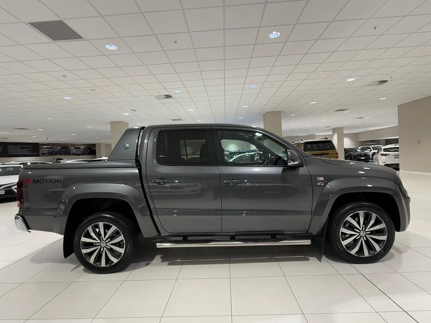 2021 Volkswagen Amarok Gallery Image 2