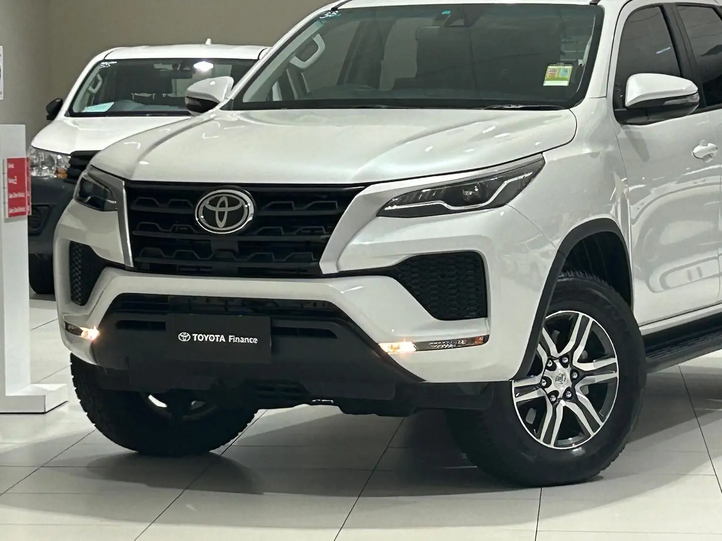 2024 Toyota Fortuner Gallery Image 7