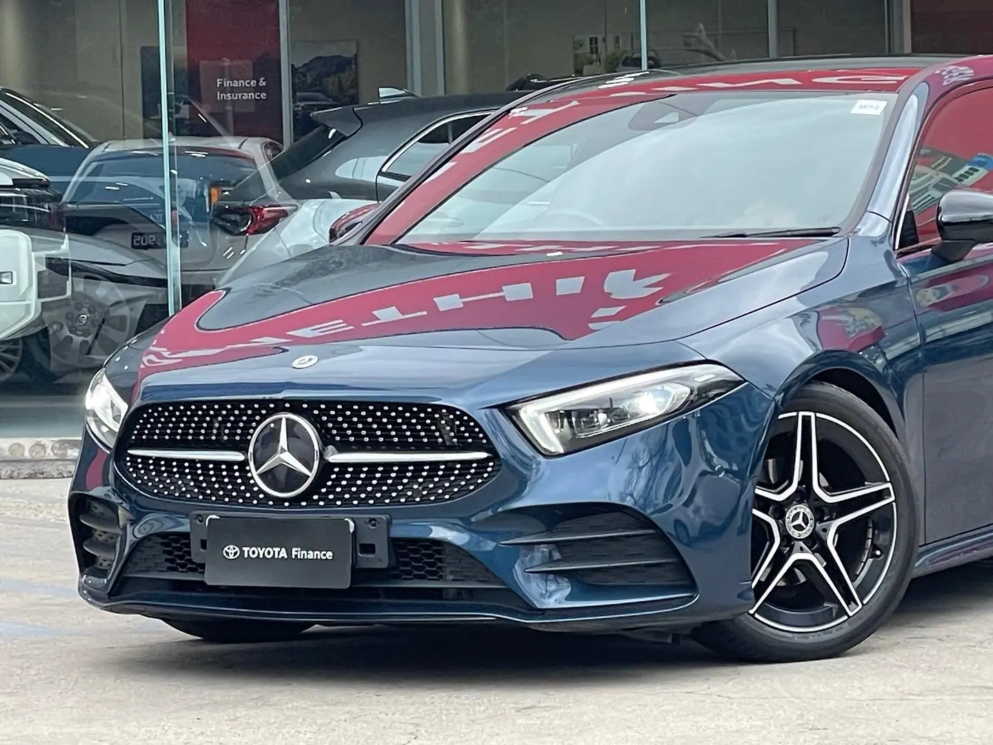 2022 Mercedes-Benz A-Class Gallery Image 6