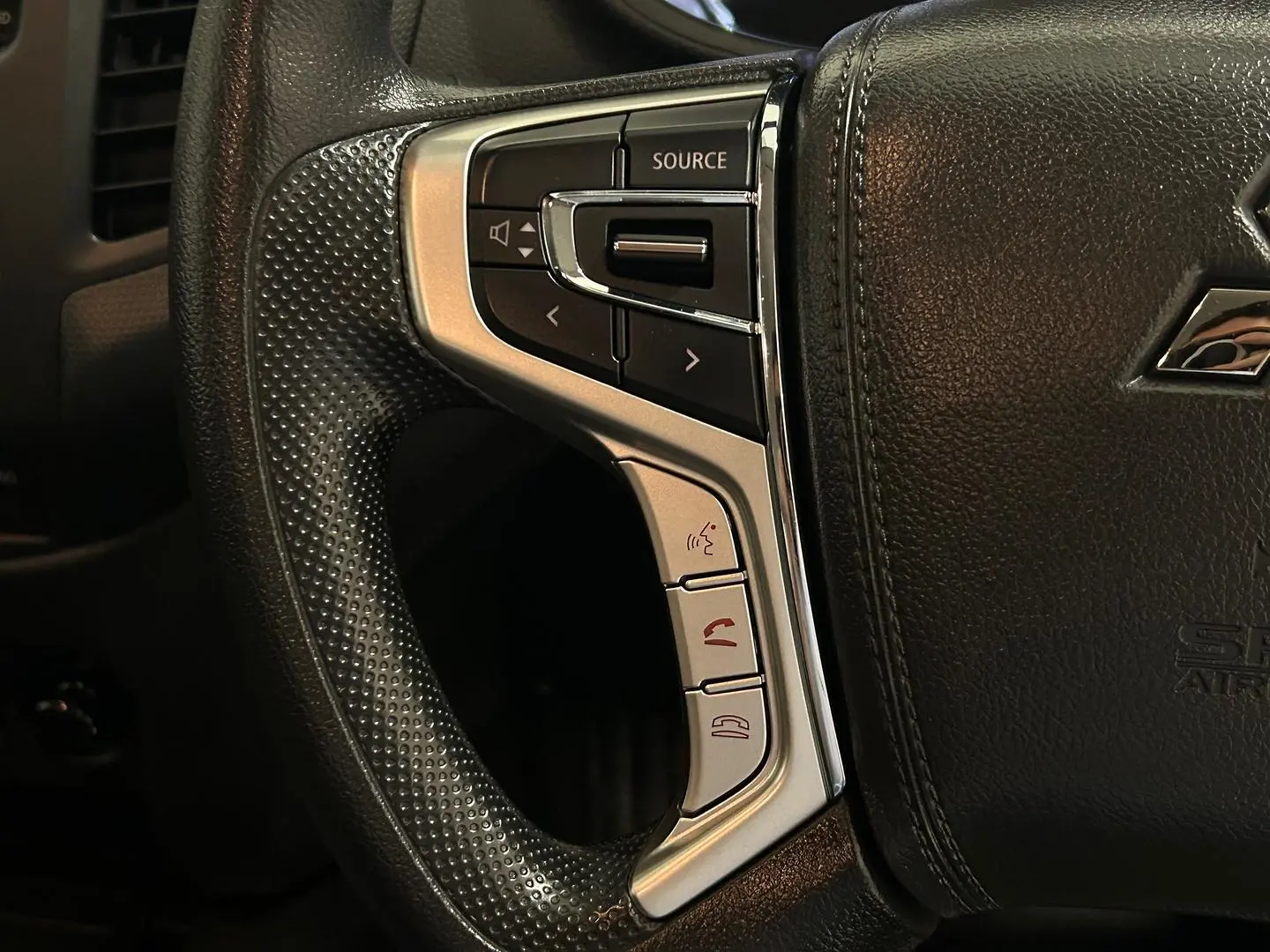 2021 Mitsubishi Triton Gallery Image 19