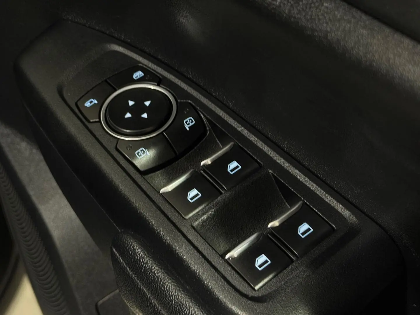 2022 Ford Ranger Gallery Image 14