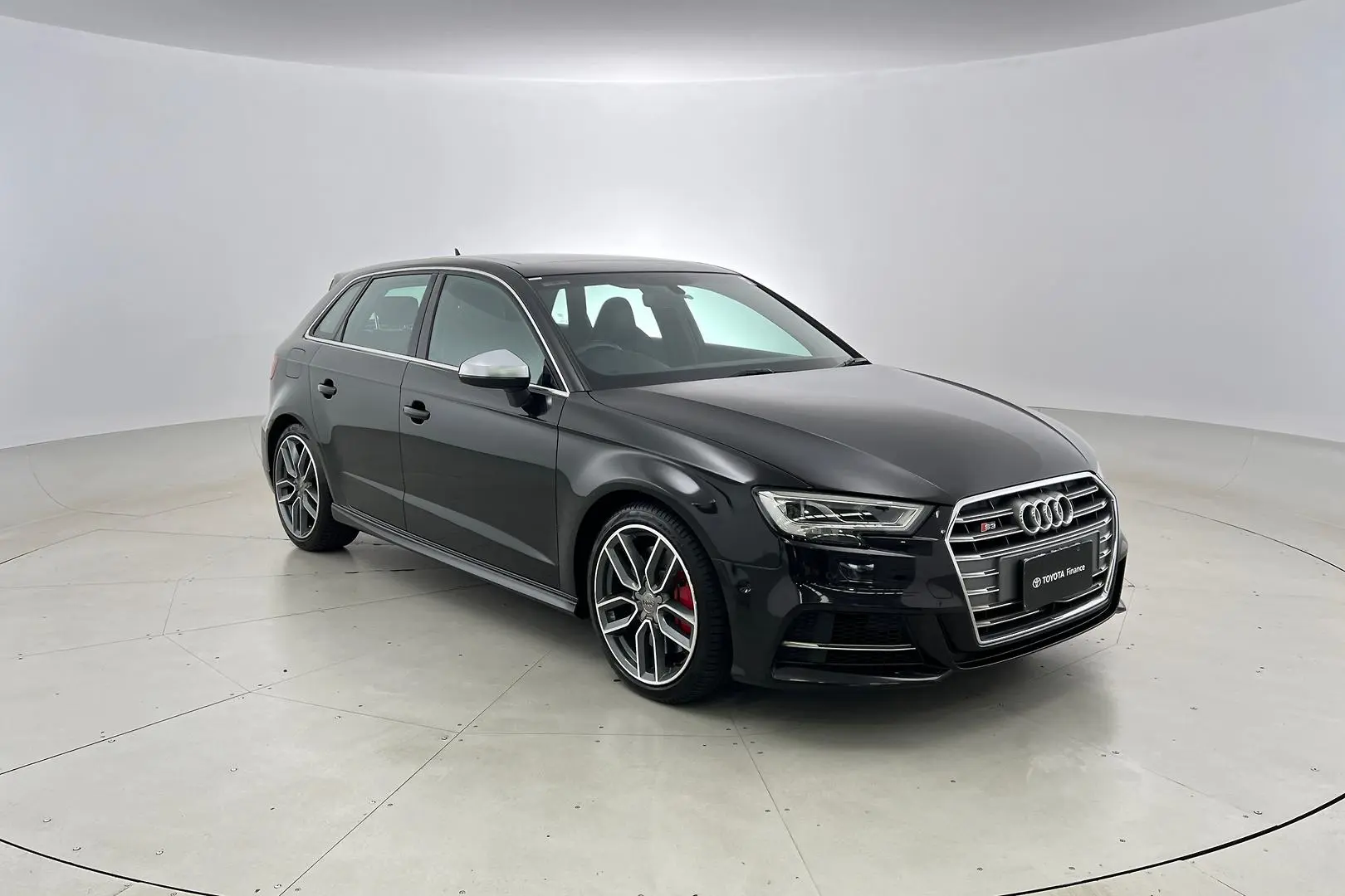 2018 Audi S3 Gallery Image 1