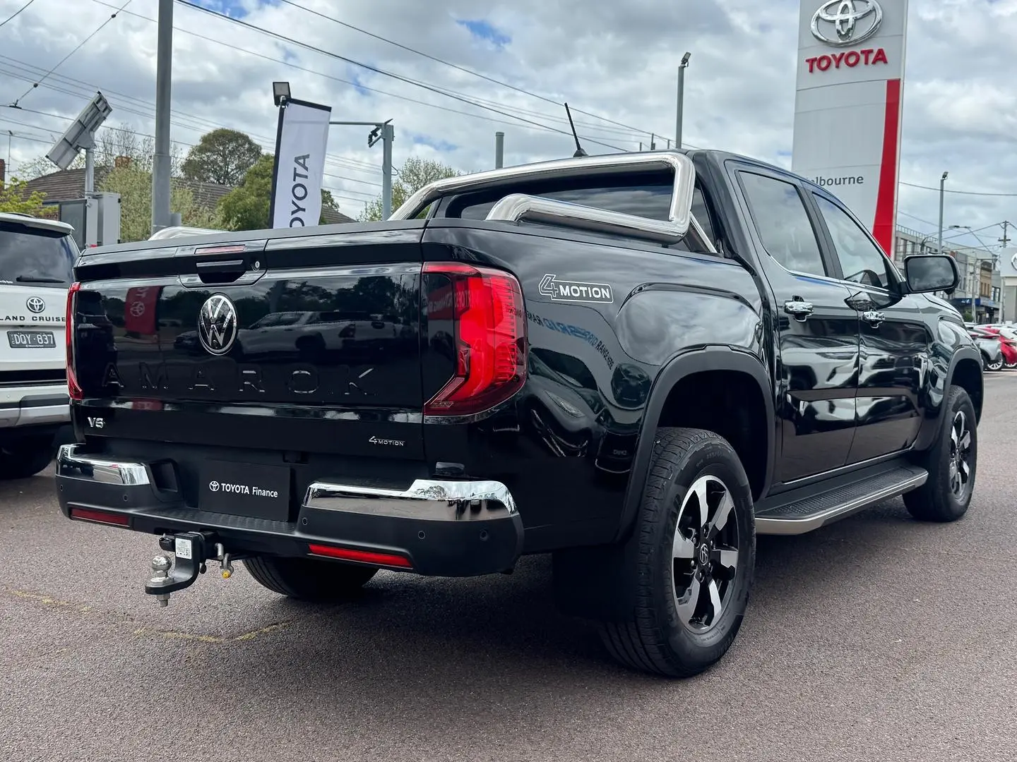 2024 Volkswagen Amarok Gallery Image 4