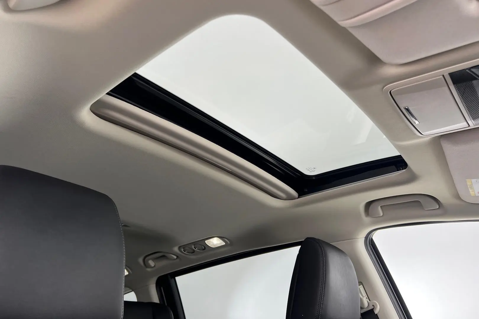 2021 Honda Odyssey Gallery Image 13