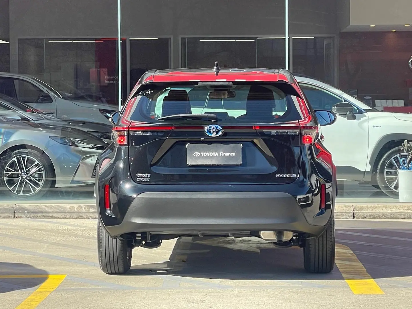 2021 Toyota Yaris Cross Gallery Image 8