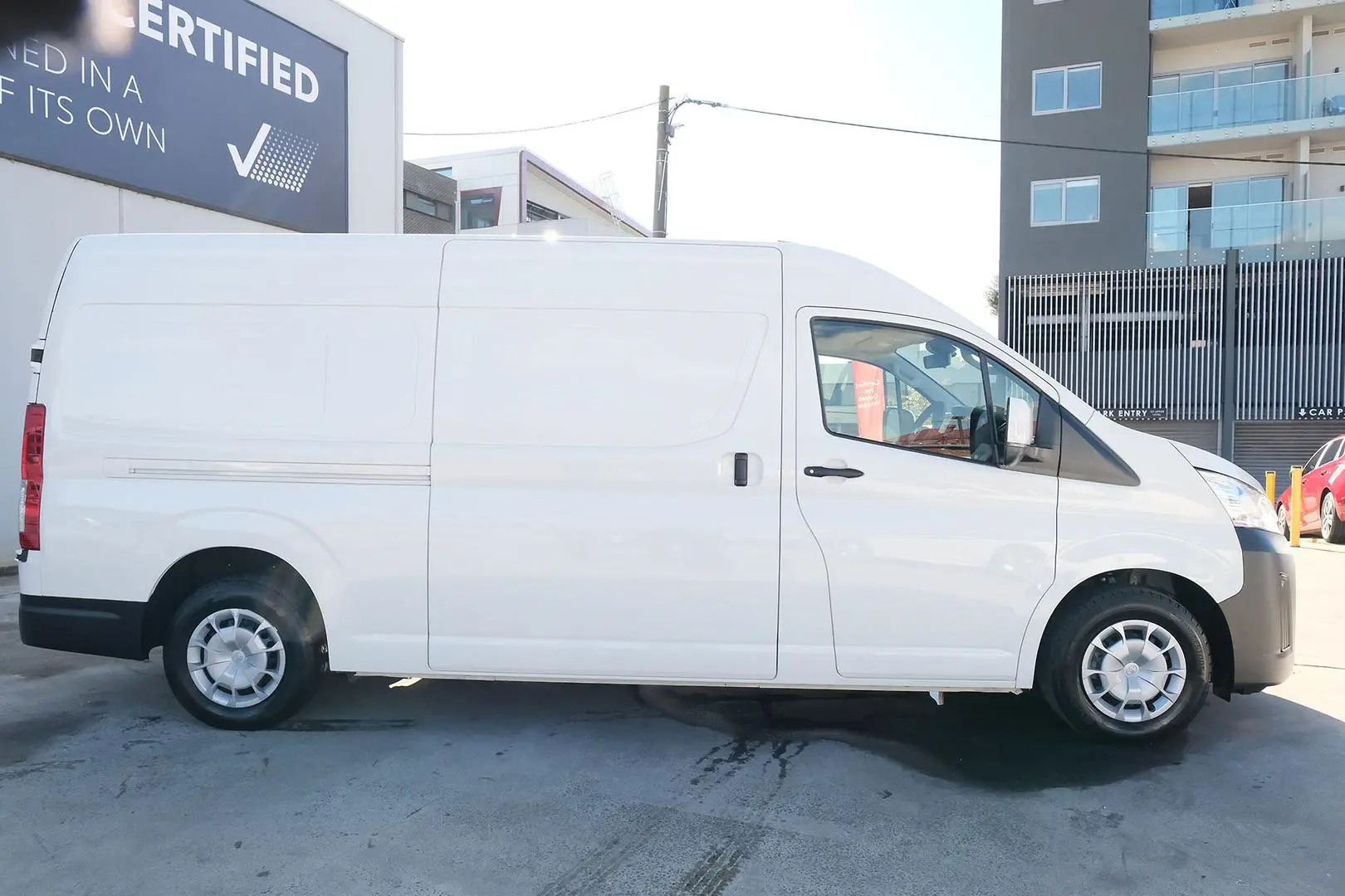 2023 Toyota Hiace Gallery Image 5