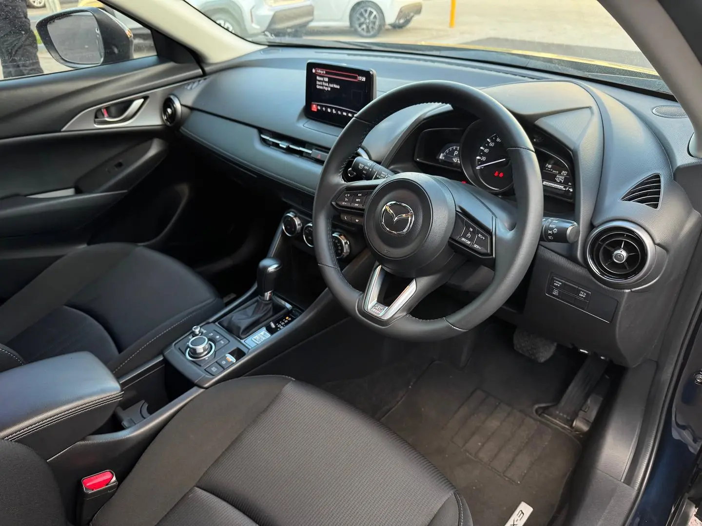 2021 Mazda CX-3 Gallery Image 12