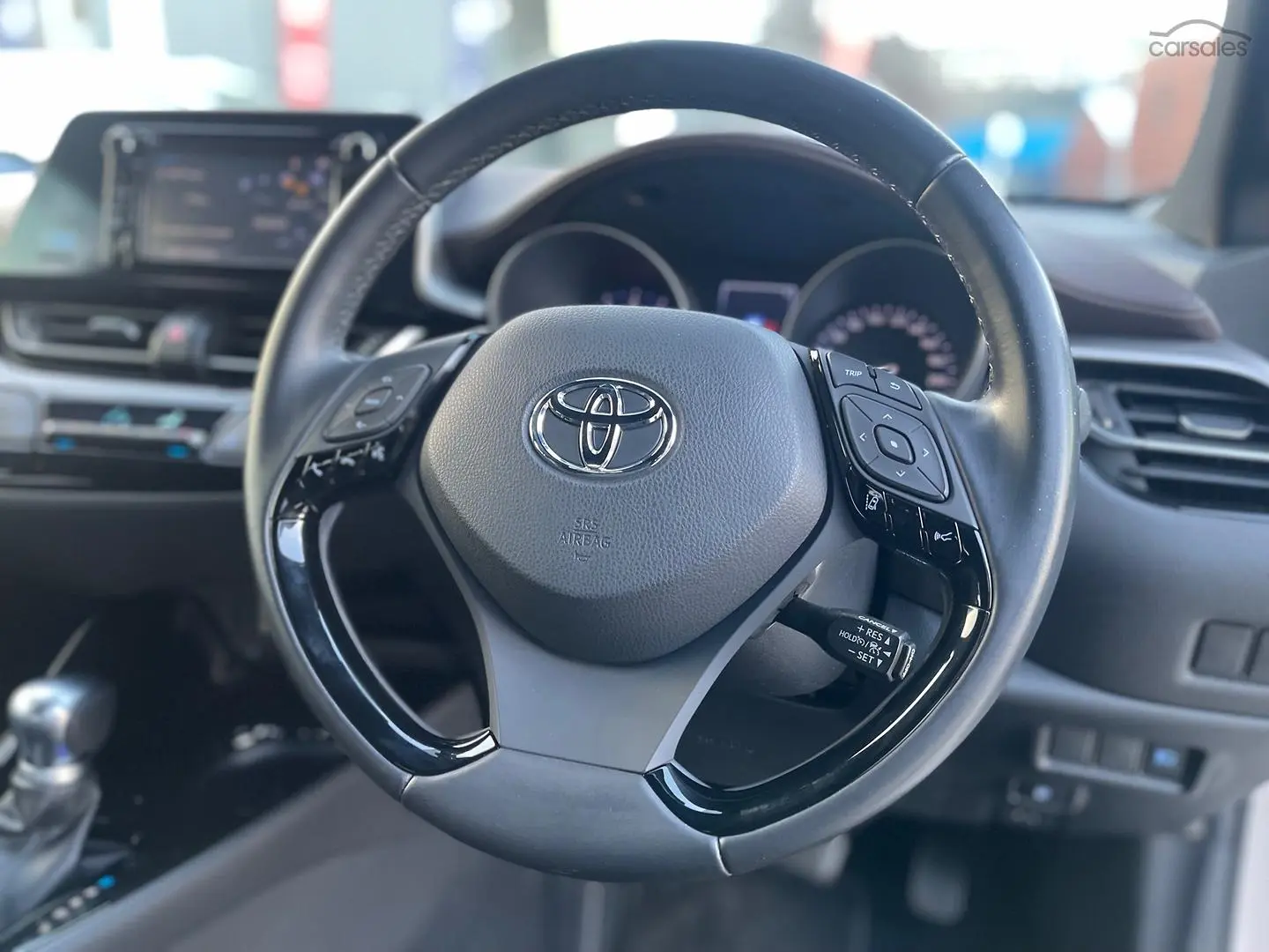 2019 Toyota C-HR Image 13