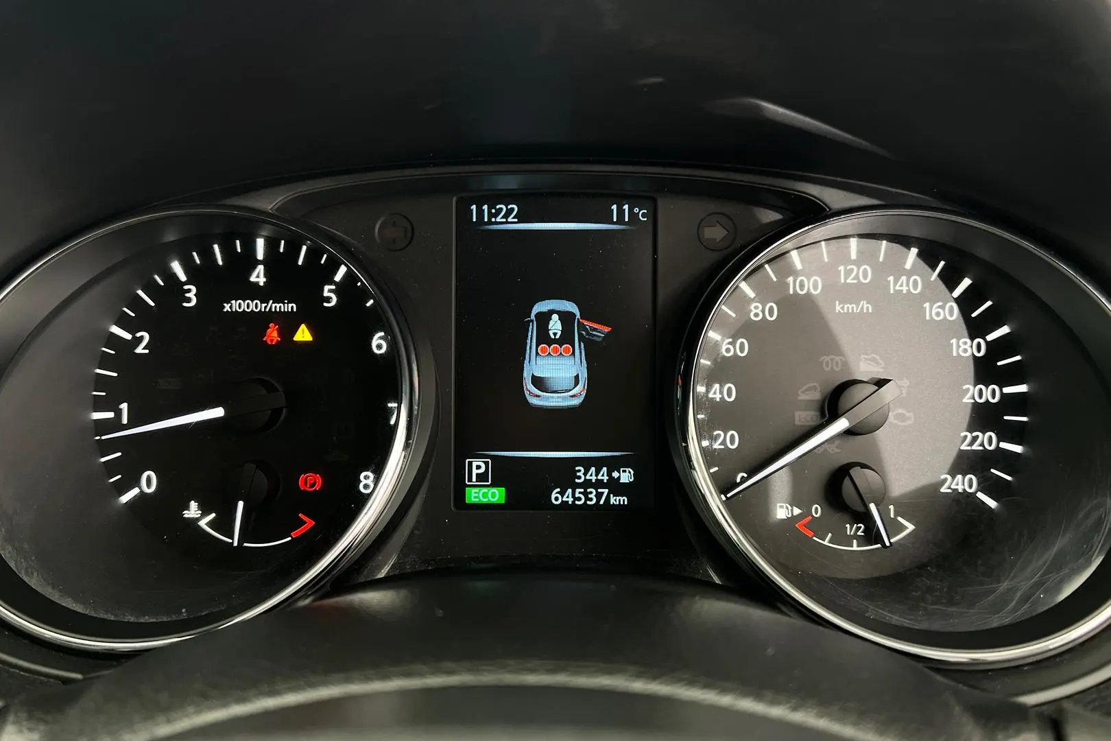 2015 Nissan QASHQAI Gallery Image 18