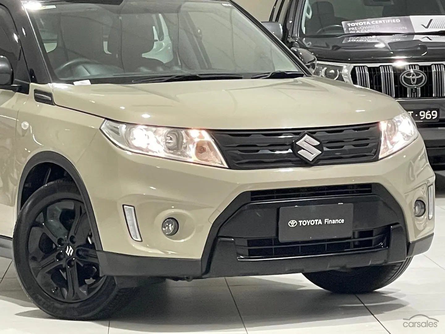 2017 Suzuki Vitara Image 3