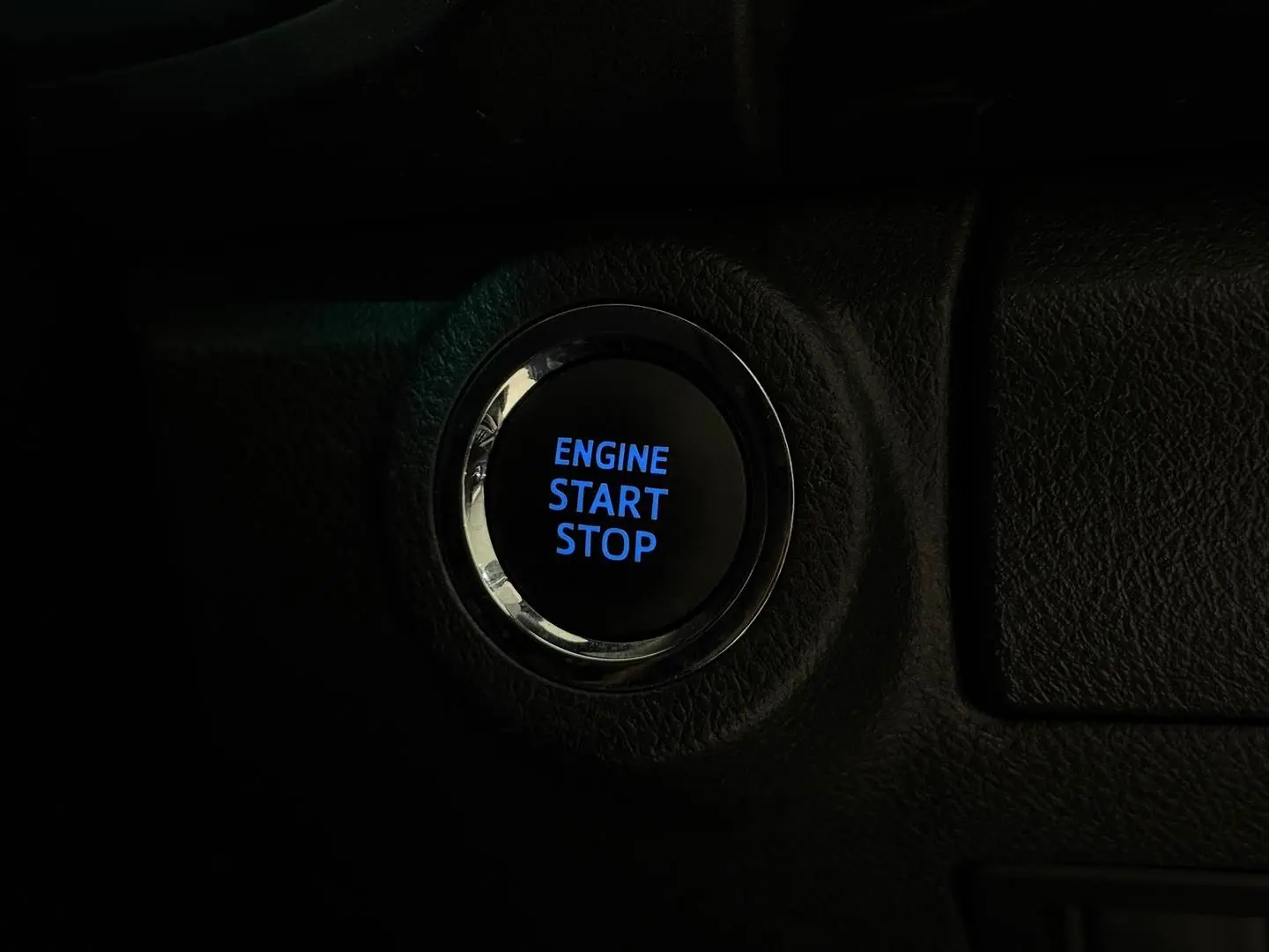 2024 Toyota Hilux Gallery Image 29