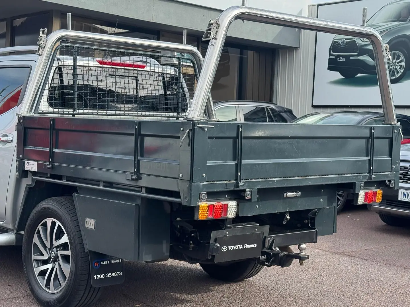 2020 Nissan Navara Gallery Image 8