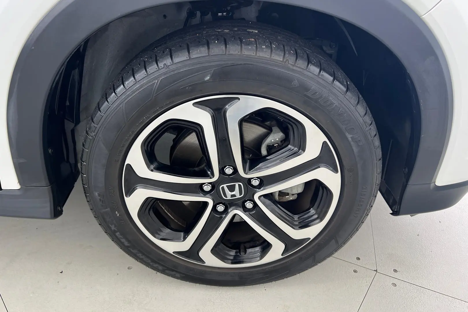 2016 Honda HR-V Gallery Image 13