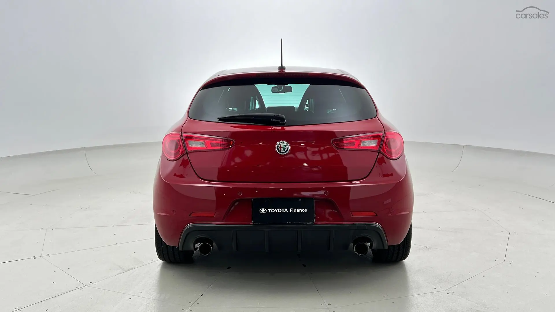 2018 Alfa Romeo Giulietta Image 10