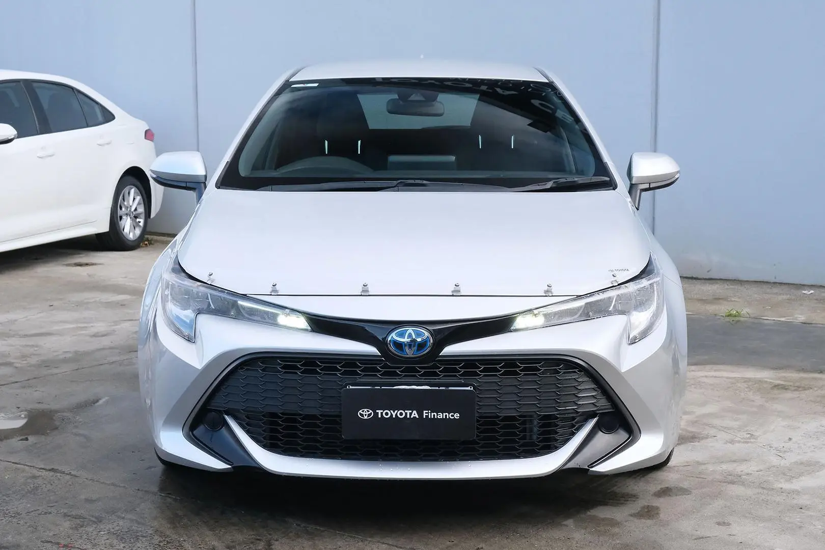 2018 Toyota Corolla Gallery Image 3