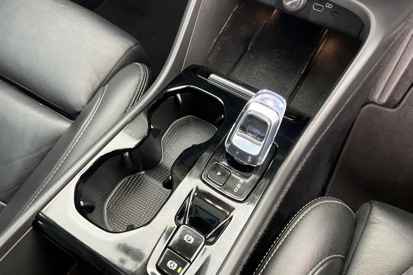 2022 Volvo XC40 Gallery Image 21