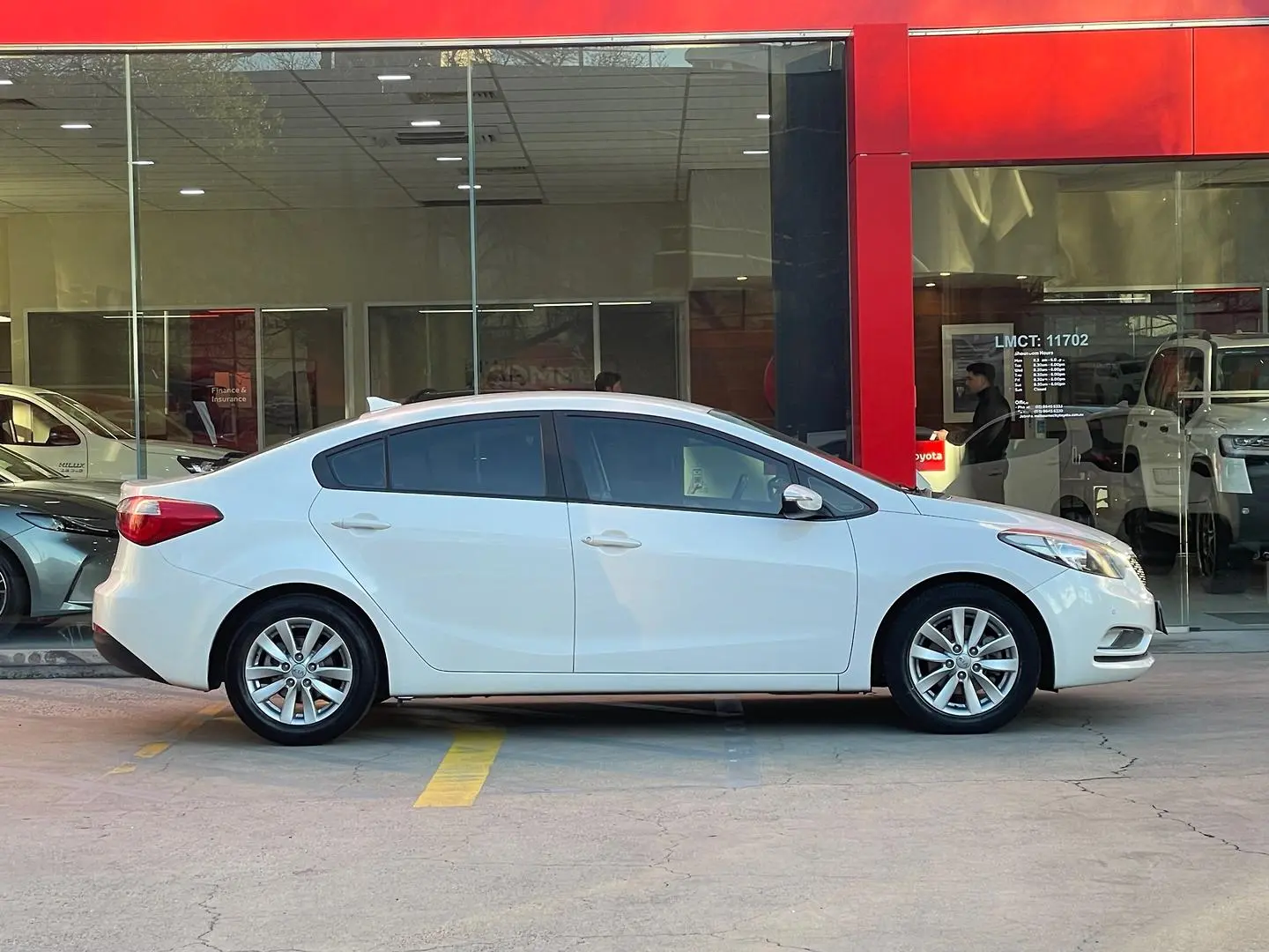 2015 Kia Cerato Gallery Image 2