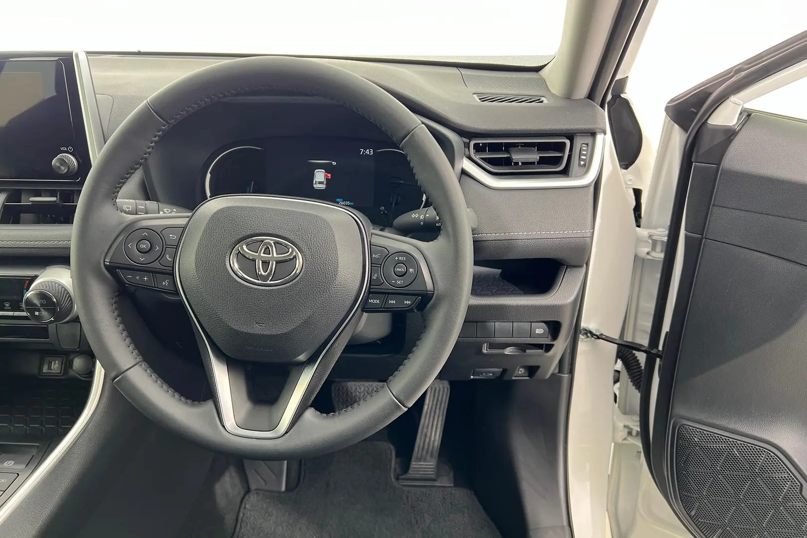 2024 Toyota Rav4 Gallery Image 12