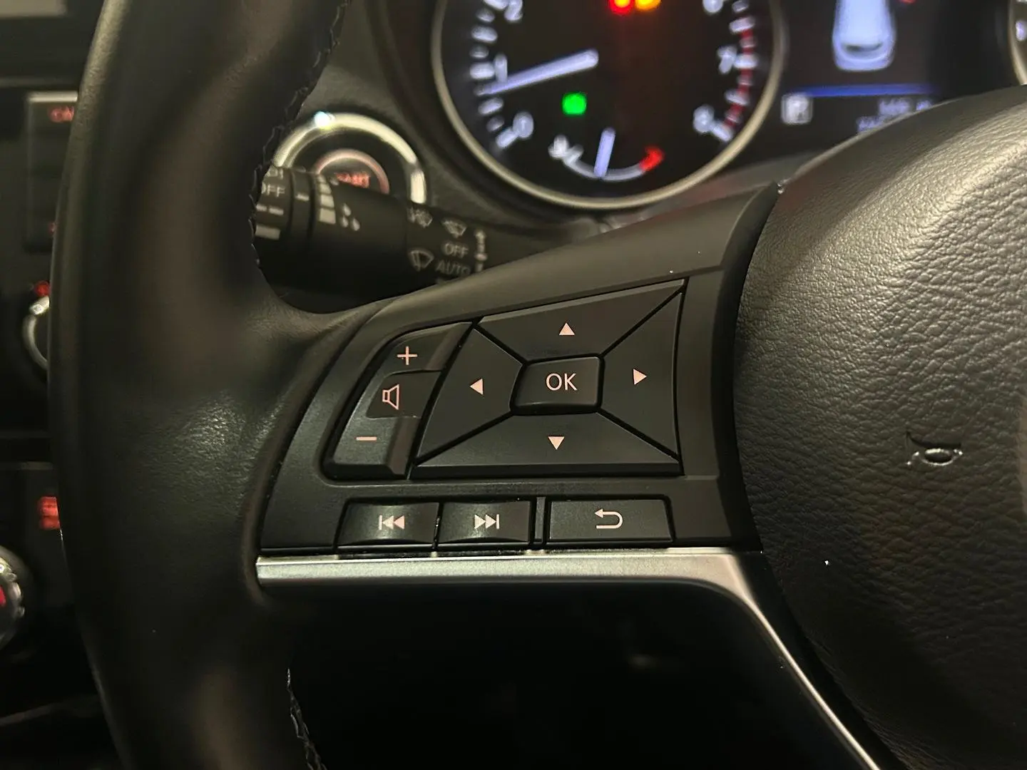 2020 Nissan QASHQAI Gallery Image 23