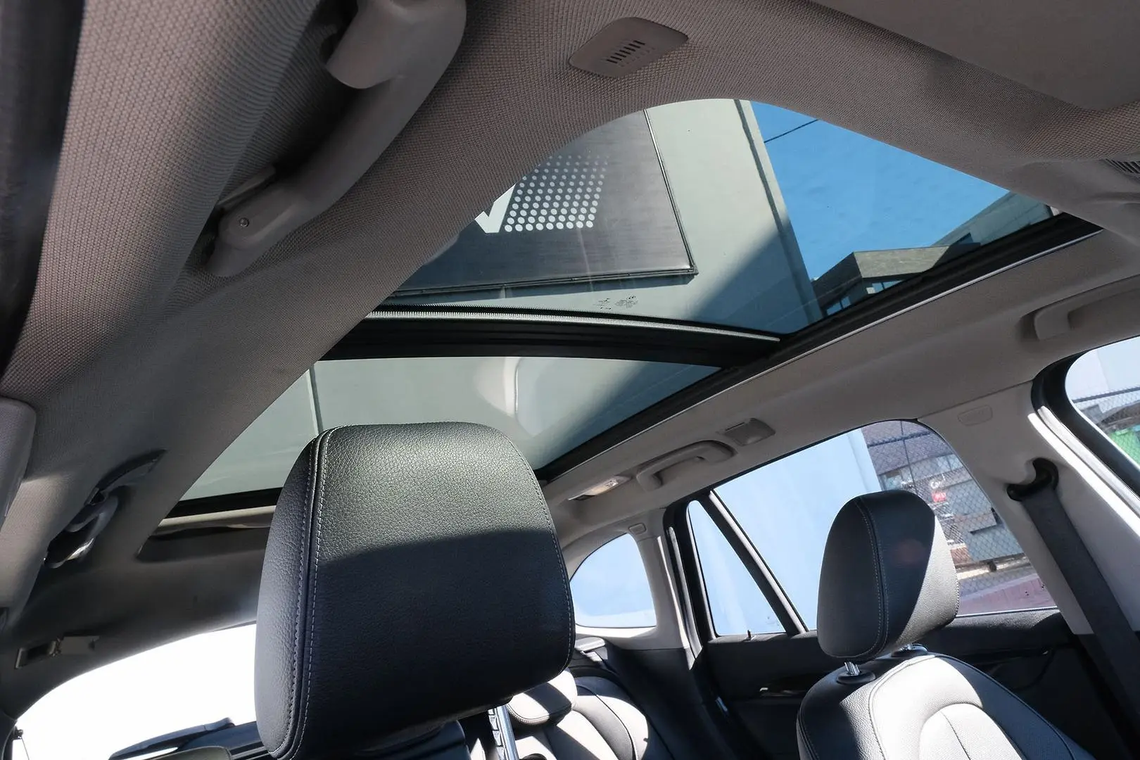2015 BMW X1 Gallery Image 14