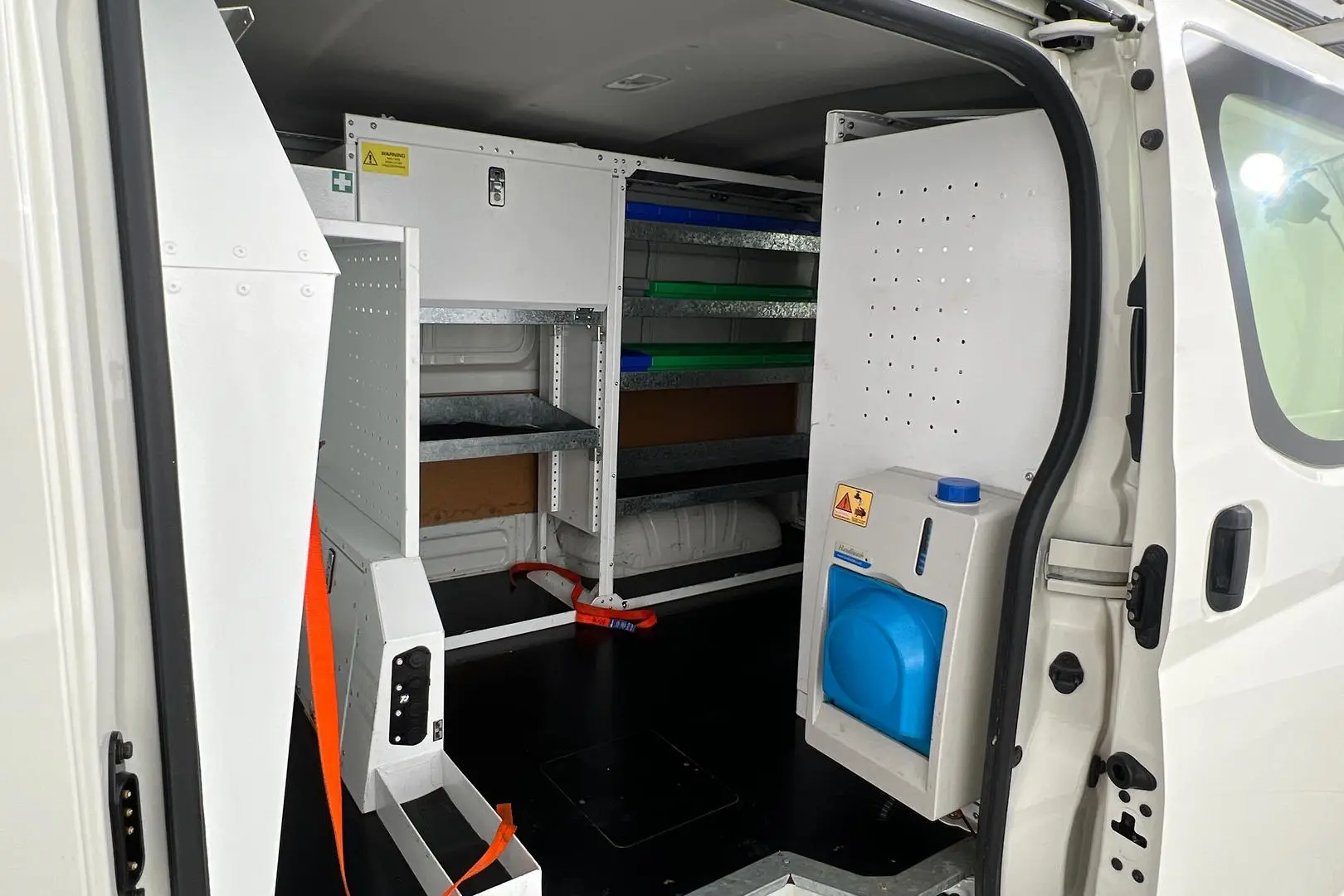 2021 Toyota Hiace Gallery Image 10