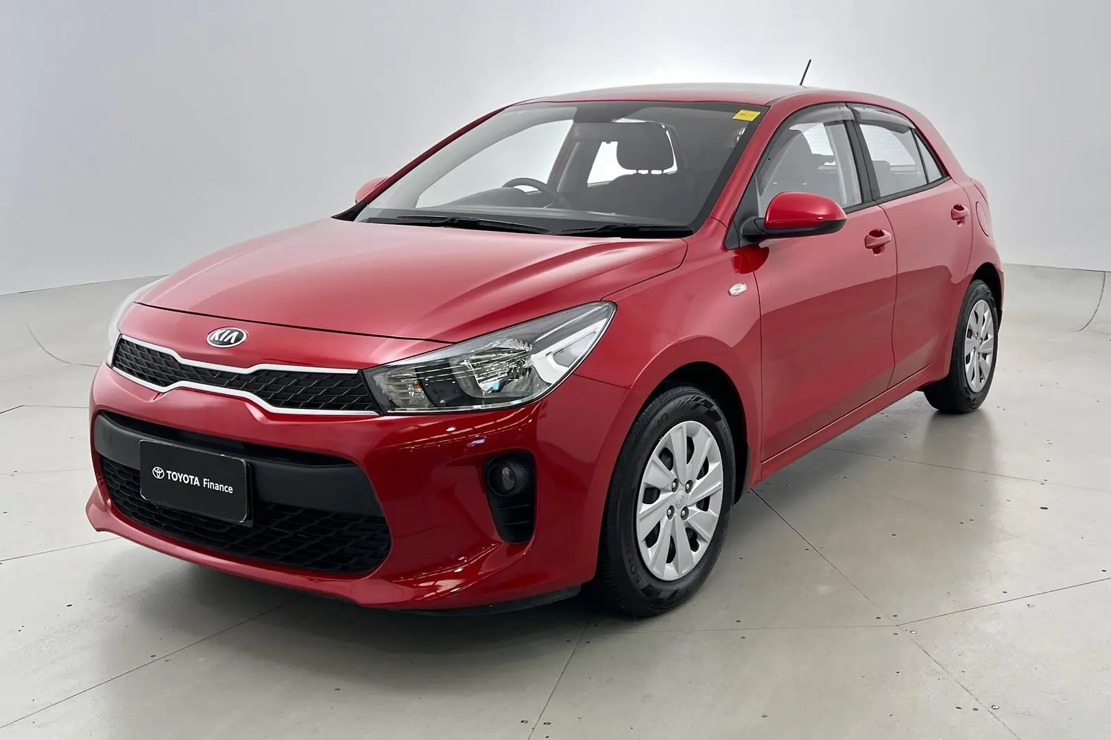 2019 Kia Rio Gallery Image 9