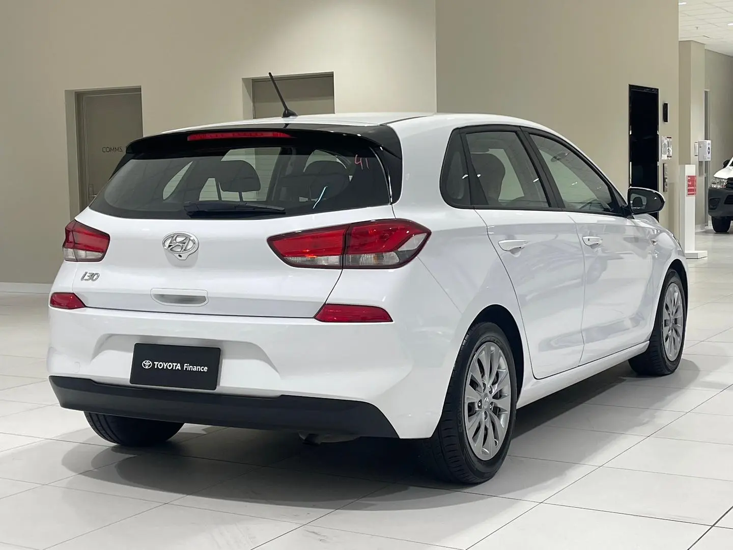 2020 Hyundai i30 Gallery Image 10