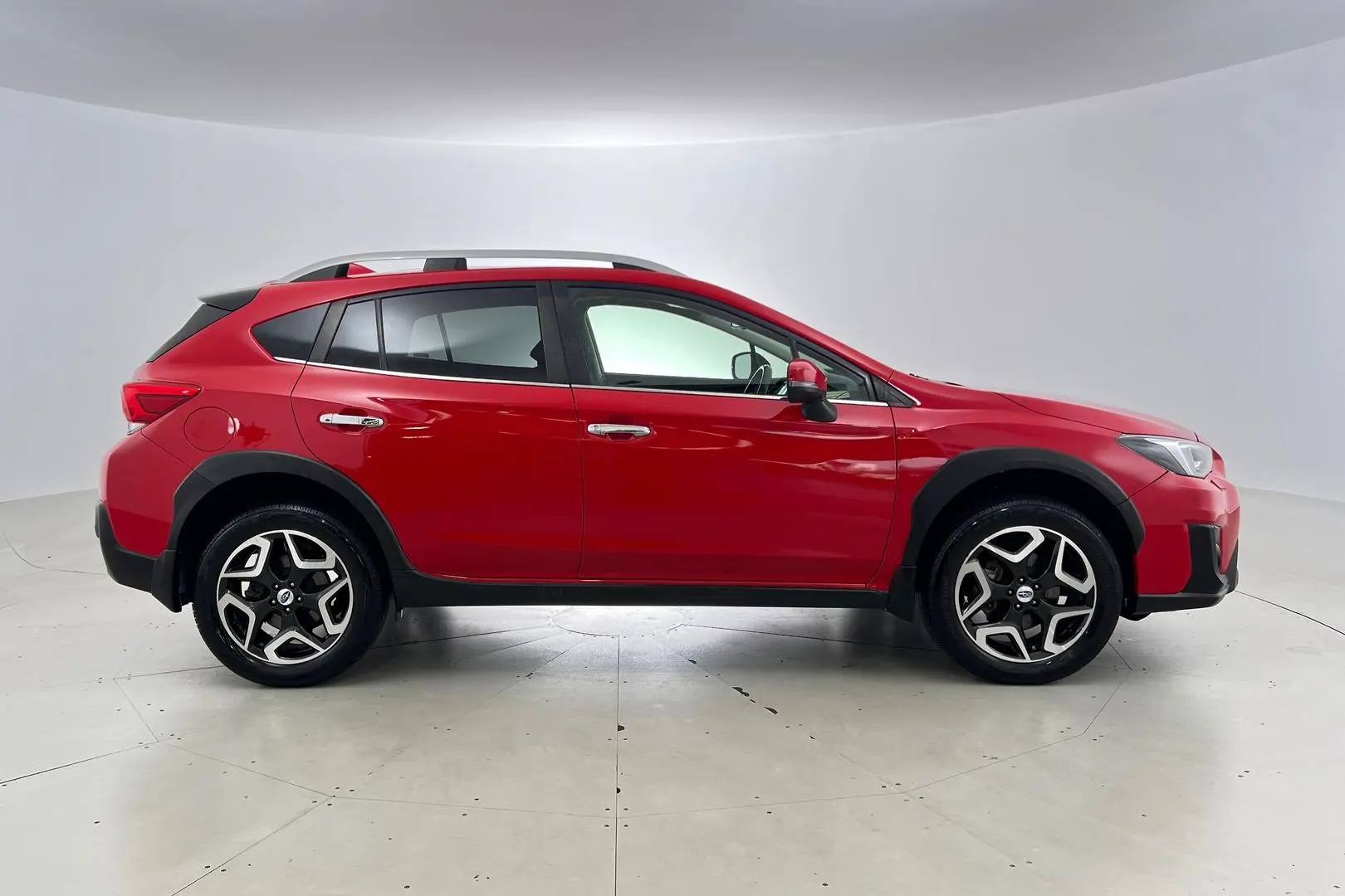 2017 Subaru XV Gallery Image 5