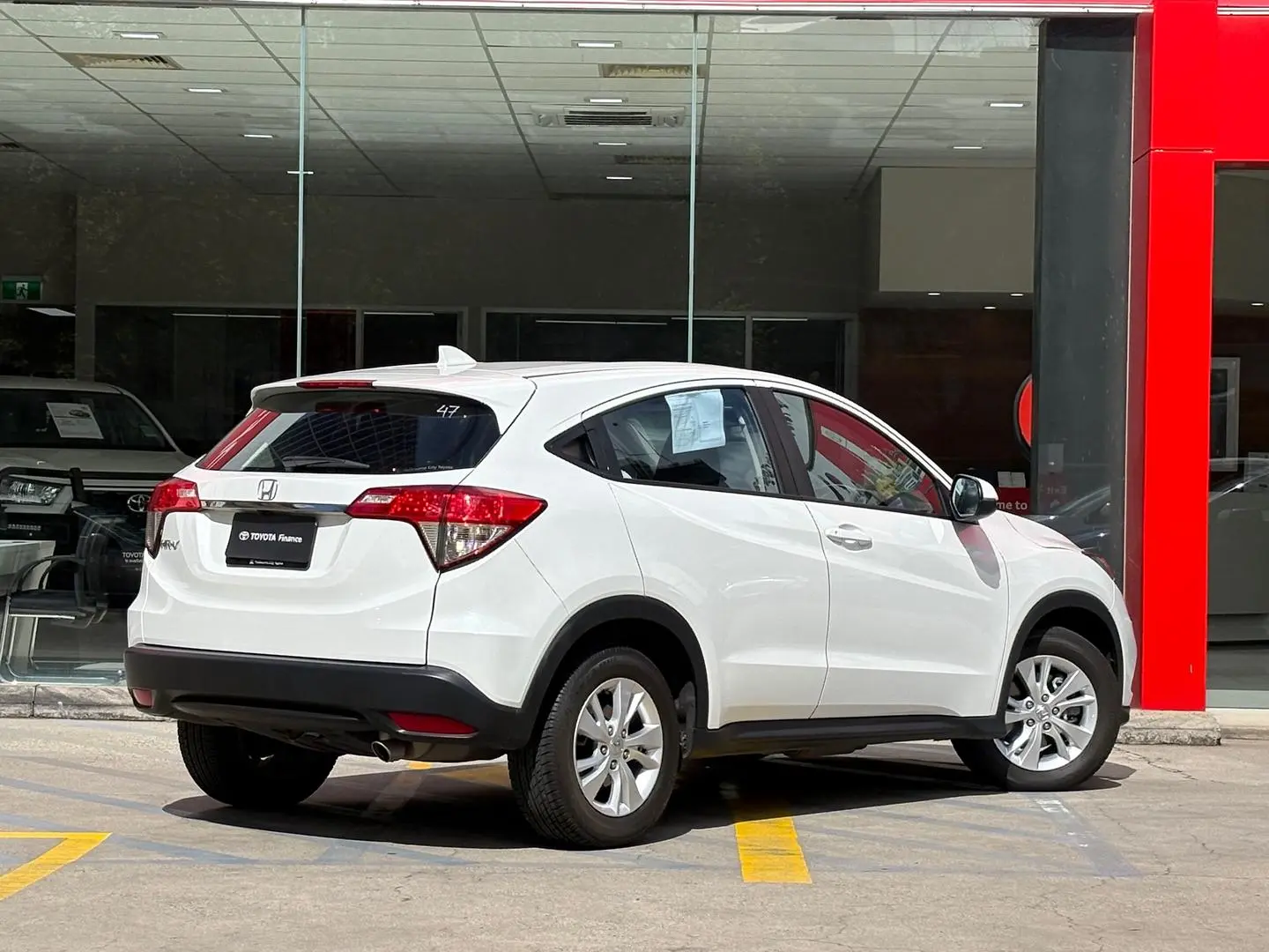 2021 Honda HR-V Gallery Image 9