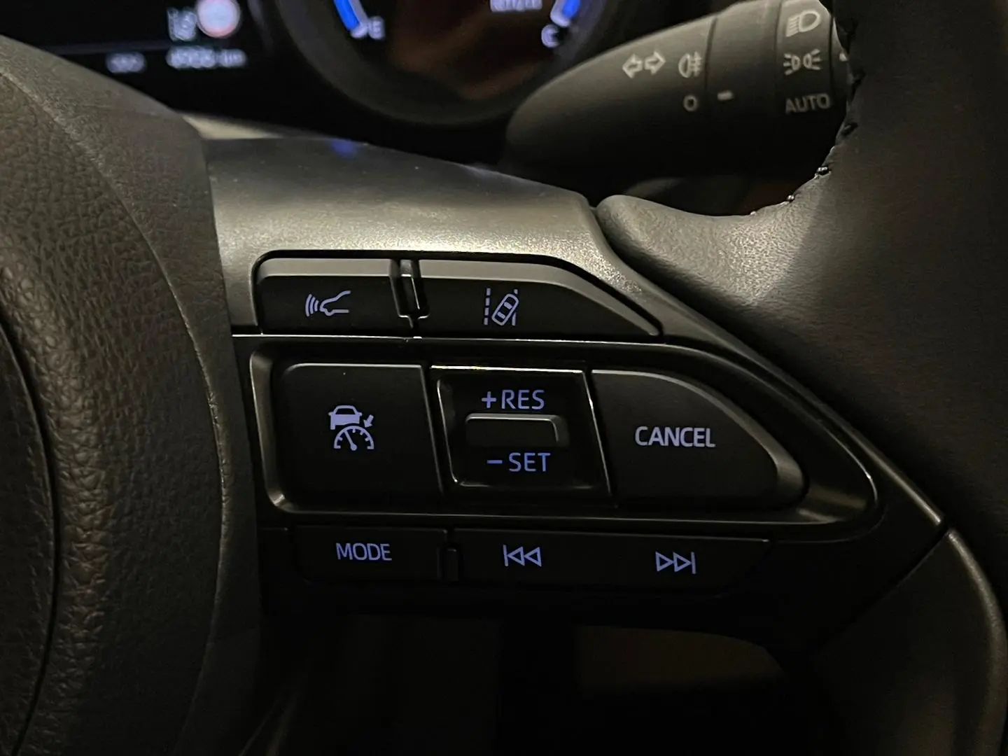2023 Toyota Yaris Cross Gallery Image 25
