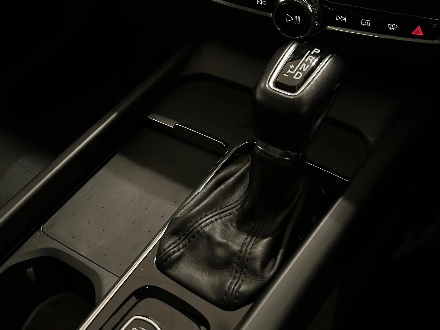 2020 Volvo XC60 Gallery Image 20