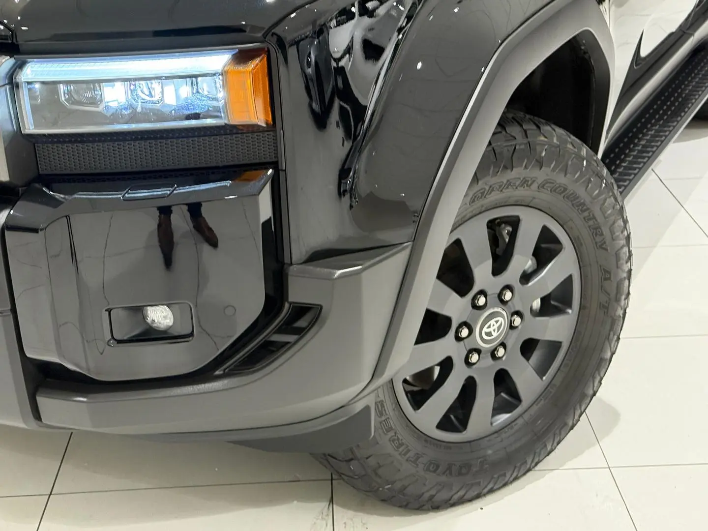 2025 Toyota Landcruiser Prado Gallery Image 11