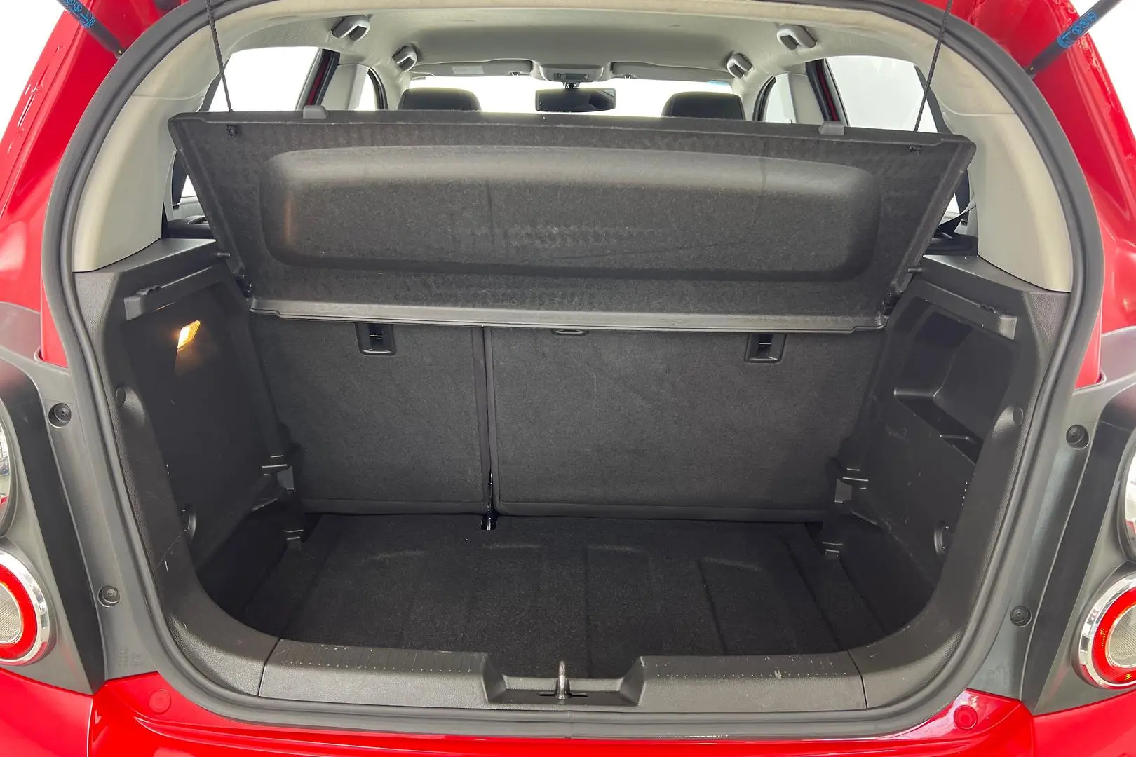 2014 Holden Barina Gallery Image 19