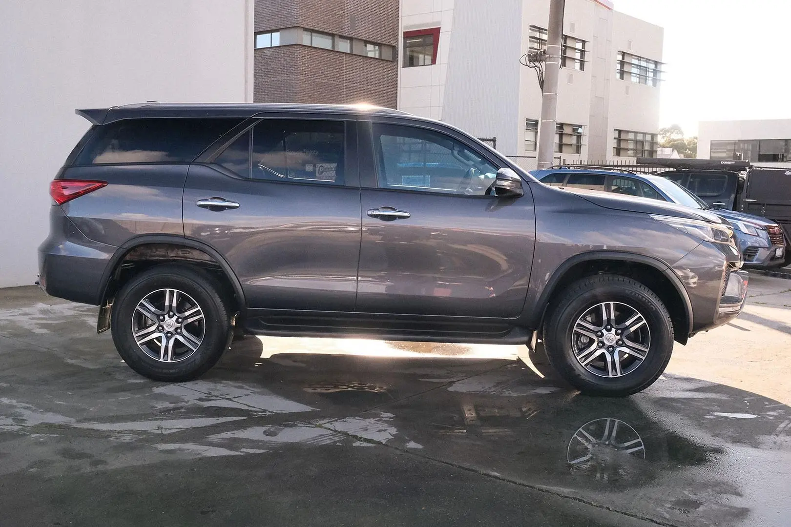 2022 Toyota Fortuner Gallery Image 5