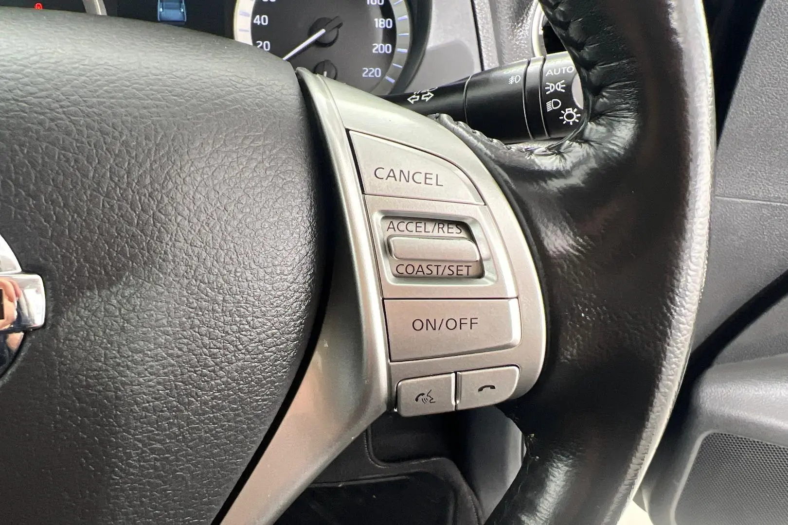 2019 Nissan Navara Gallery Image 18