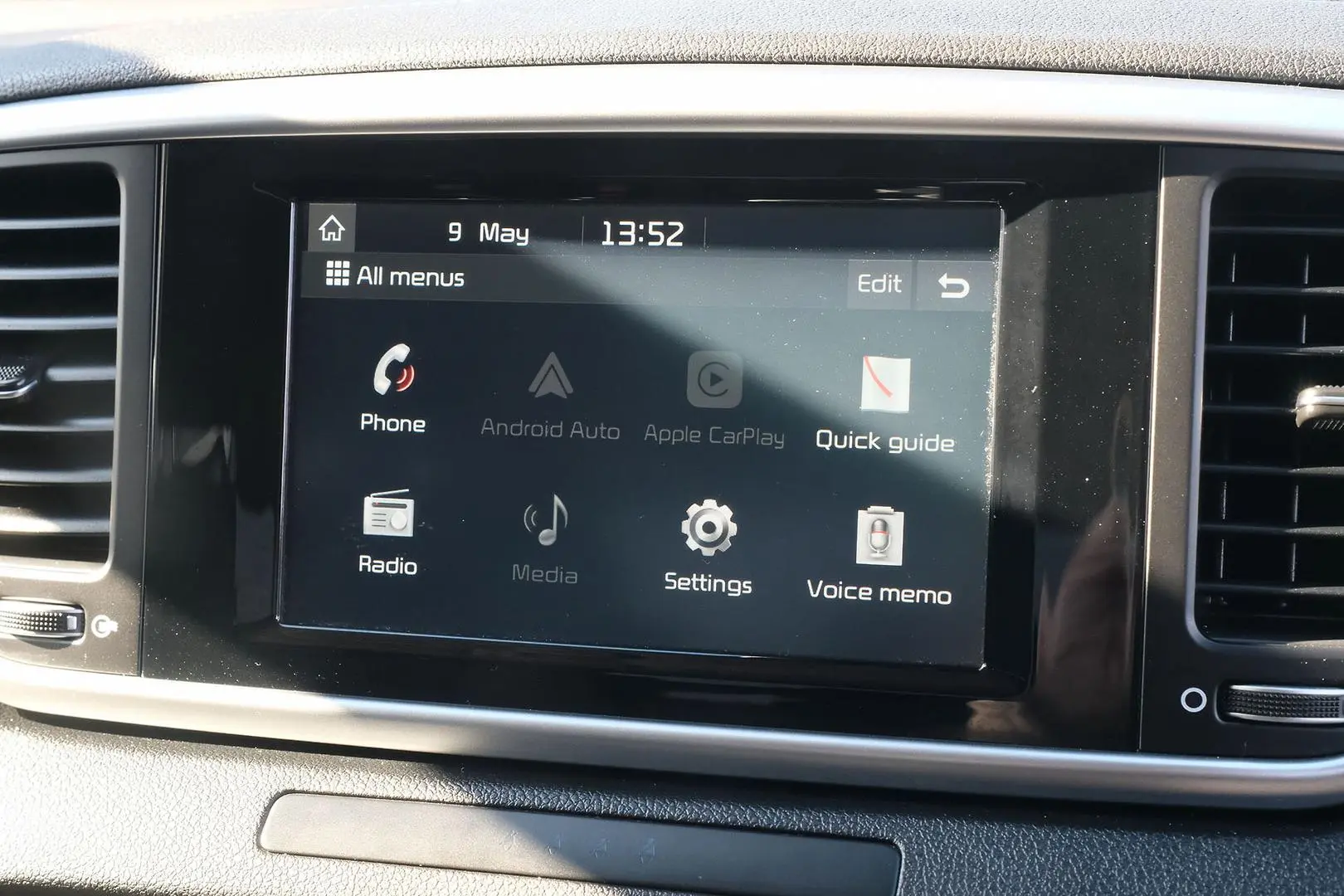 2018 Kia Sportage Gallery Image 9