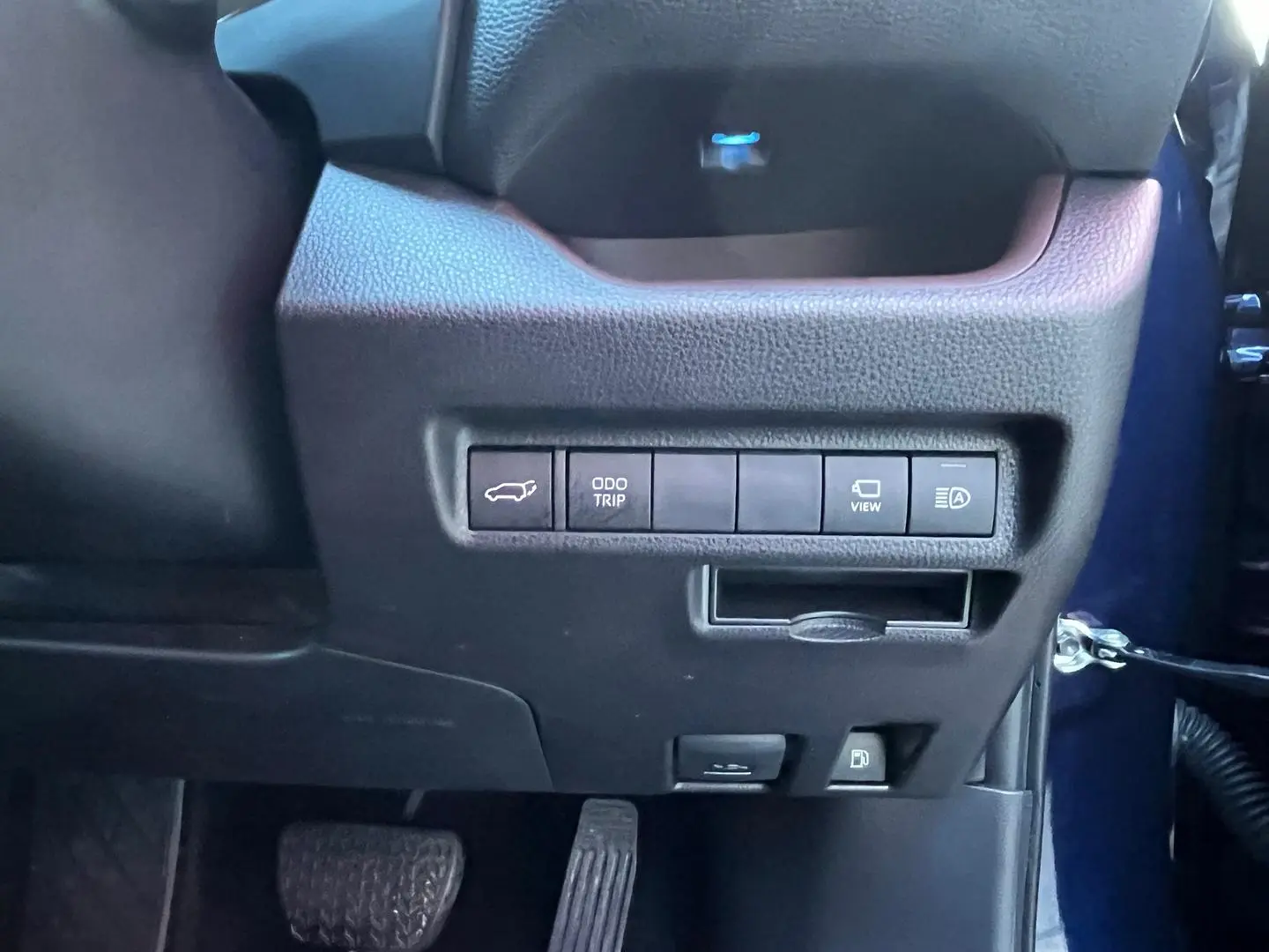 2024 Toyota RAV4 Gallery Image 15