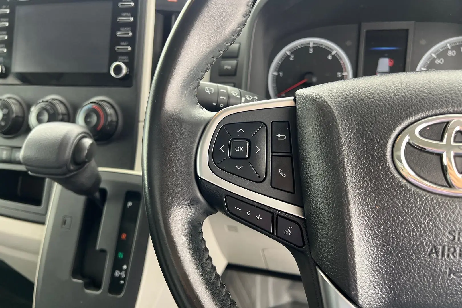 2019 Toyota Hiace Gallery Image 12