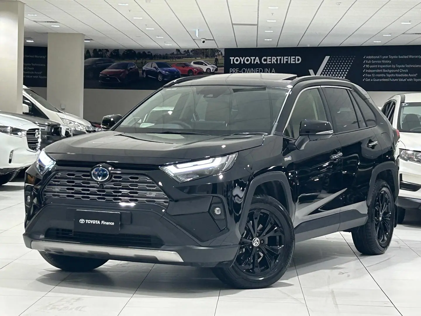2024 Toyota RAV4 Gallery Image 4