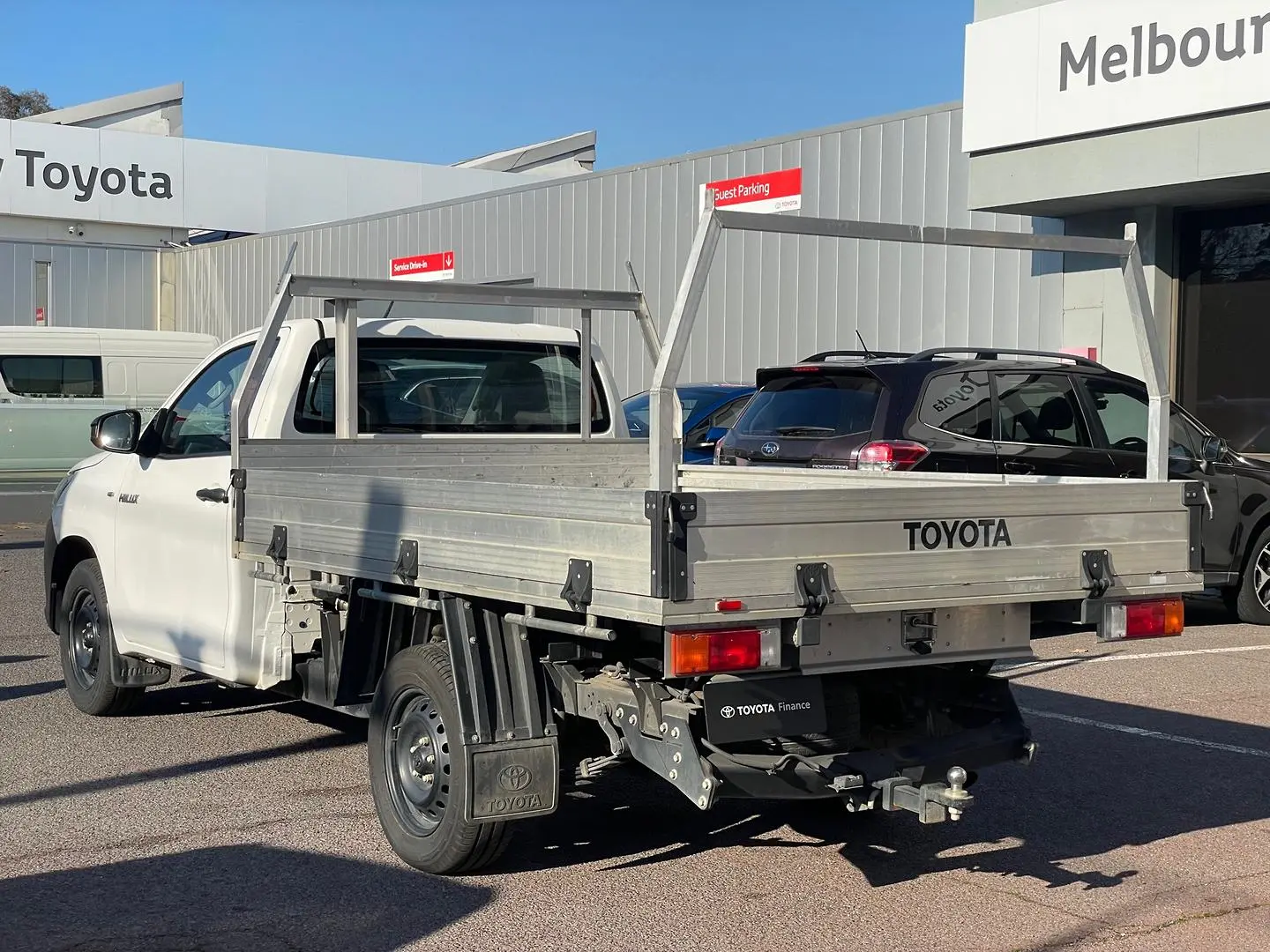 2017 Toyota Hilux Gallery Image 7