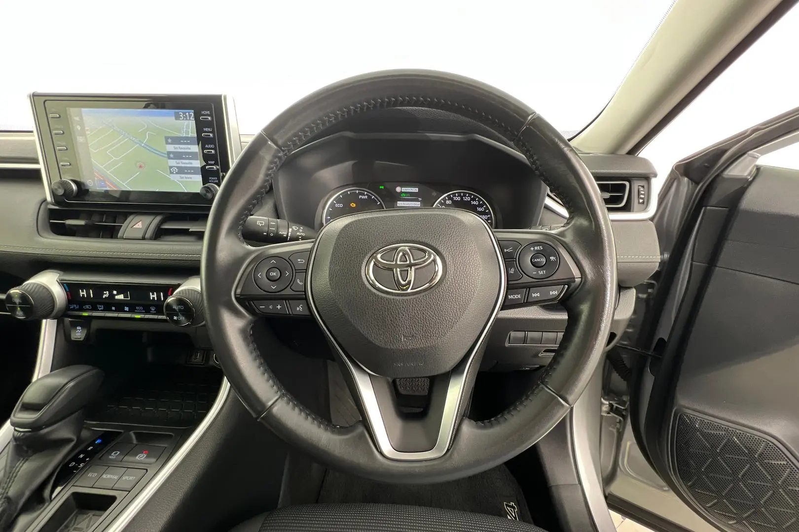 2021 Toyota RAV4 Gallery Image 23