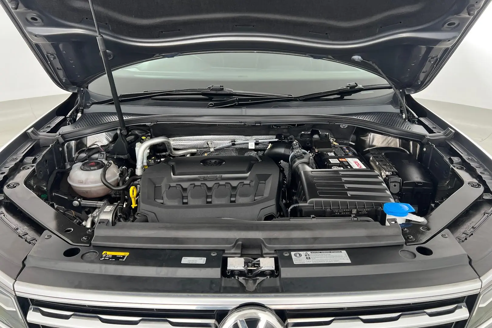 2019 Volkswagen Tiguan Gallery Image 14