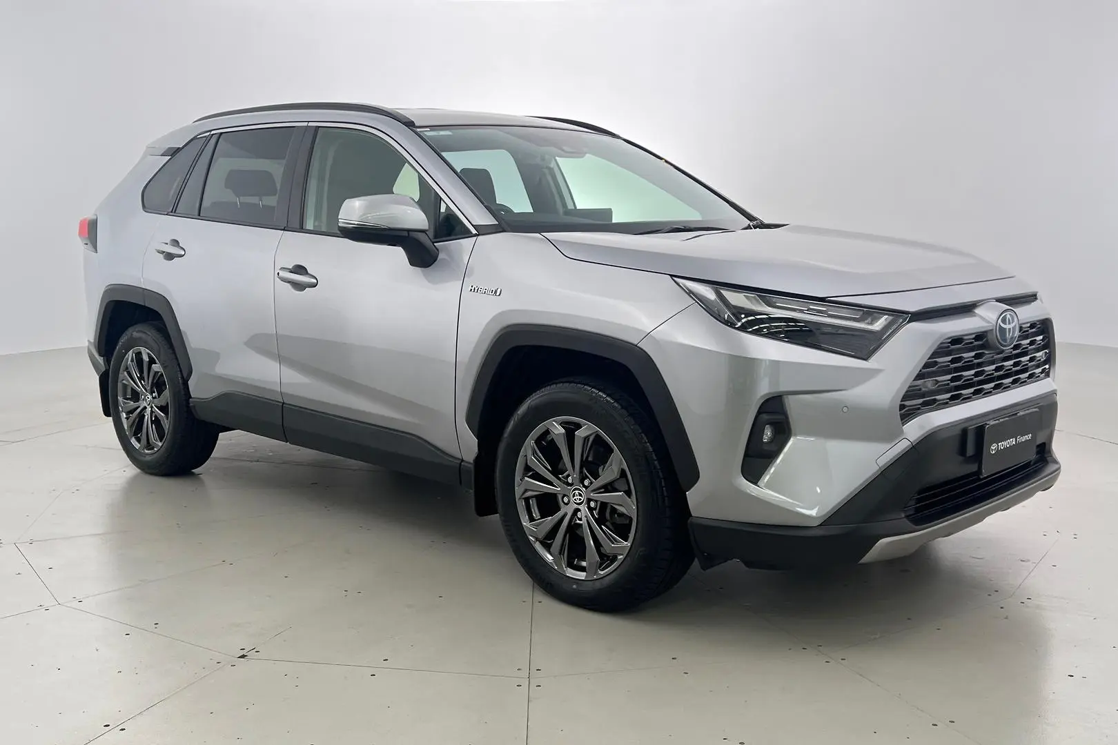 2022 Toyota RAV4 Gallery Image 1