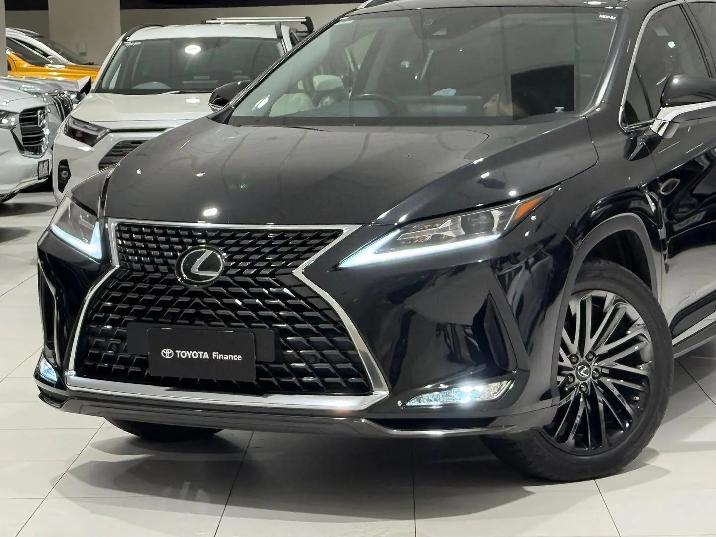 2022 Lexus RX Gallery Image 7